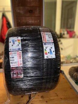 NOVÉ zimní Pneu TOMKET 205/60 R16