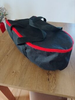 Zakrmovací lodička d16