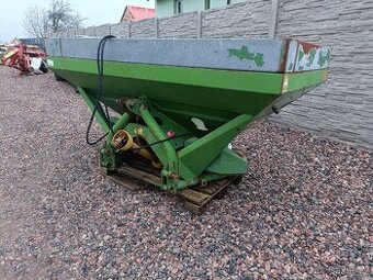 1200L Rozmetadlo AMAZONE ZA-U 1001