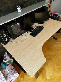 Velký psací / pracovní stůl 180x111 cm
