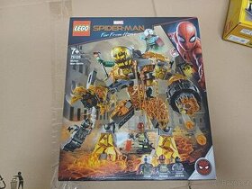 LEGO Super Heroes 76128 Boj s Molten Manem - 1