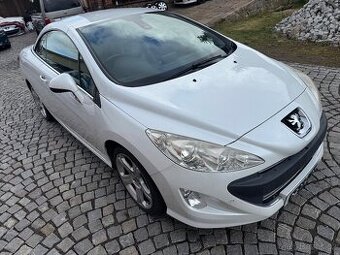Díly z tohoto vozu Peugeot 308cc 2.0hdi