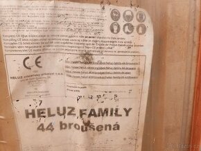Heluz family 44 broušená