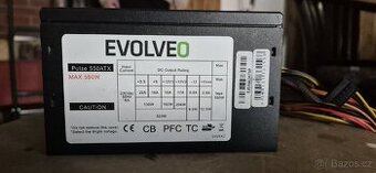 Počítačový zdroj 550 W