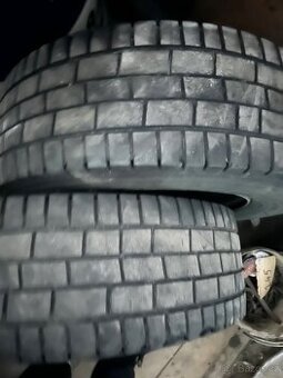 Prodám 4 kola 245/70 R17,5