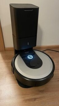 iRobota Roomba i7+