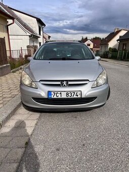 Peugeot 307 SW,tažné,panorama