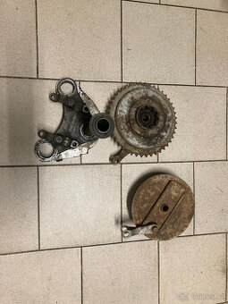 JAWA ČZ 150/352 125/351 Rozeta / štít / krk / brýle