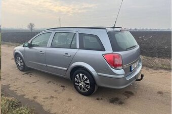 Opel Astra H. Combi 16.16 V 77 kw