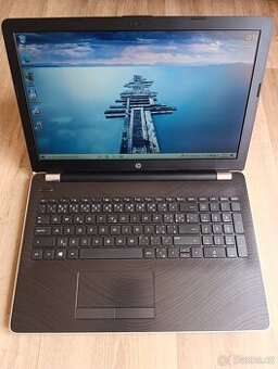 HP 15-BW049NC 15,6“/AMD A6-9220/SSD256GB/RAM8GB/DVD