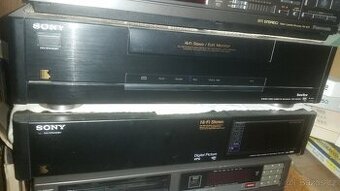 Prodám videorekordery VHS,S-VHS,video8.
