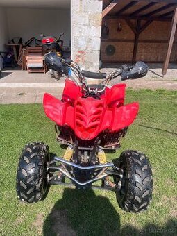Čtyřkolka 250ccm
