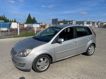FORD FIESTA 1.3 2008 5dv. 182000KM