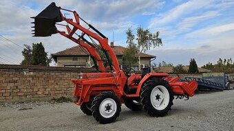 Kubota L1-245D