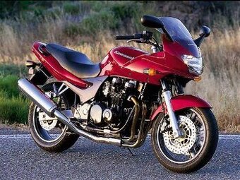 Kawasaki ZR7 - díly z motocyklu