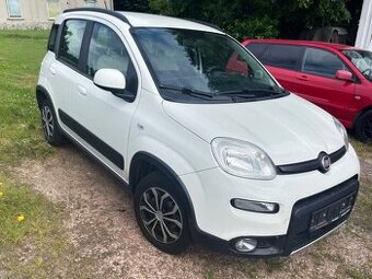 FIAT Panda, r.v. 12/2013, pohon 4x4, klima, 98 tis. km