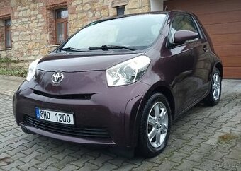 Toyota IQ 1.0i rok 2009 naj 143000 Km
