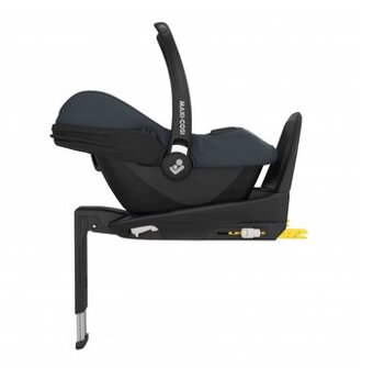 Autosedačka Maxi-Cosi CabrioFix i-Size + základna