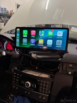 Mercedes E W212 Linux 12.3" displej rádio