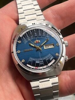 Orient vecny kalendar / modry ciselnik