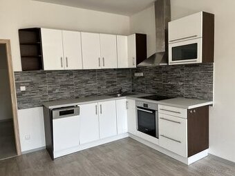 Pronájem bytu 1+kk, 41 m2 Generála R. Tesaříka 347/11, Příbr