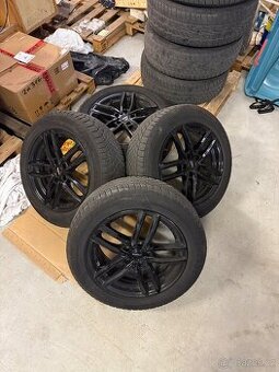 Disky Dezent R17 5x112 ET52 + zimné pneu Matador