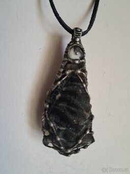 Náhrdelník s morionem