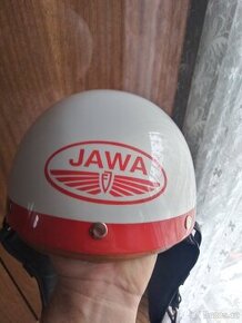 Policejní motohelma, přilba