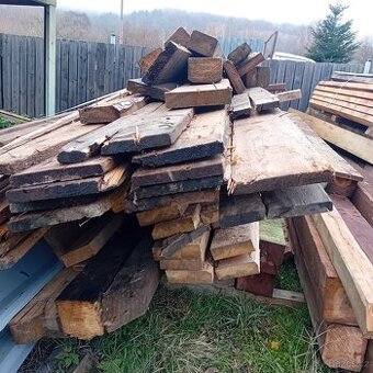 Demolice scela zdarma a uklit cele stavby