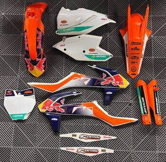 Motokrosové plasty na Ktm