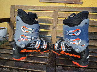 Dětské lyžařské boty Nordica Speedmachine J4, MP 240mm