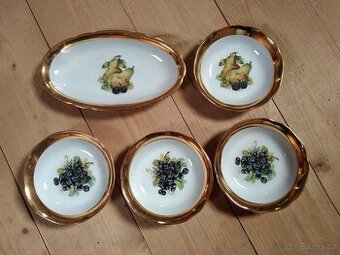 Sada porcelánových misek, signováno
