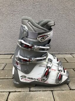 Dámské lyžáky Nordica vel. 265