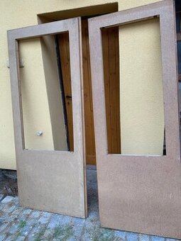 Typizované normované interiérové dveře s dřevěným jádrem