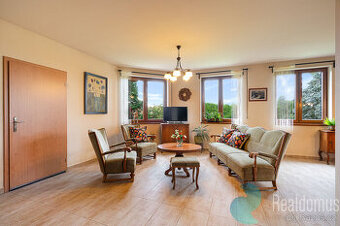 Prodej, vila 4+kk, 196 m2, pozemek 720 m2, Srubec, České Bud