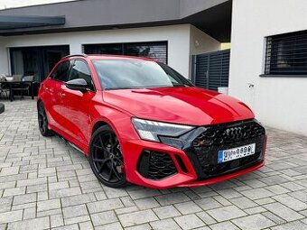 Audi RS3 2.5 TFSi - 1