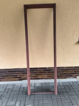 Dveřní zárubeň ocelová 600L