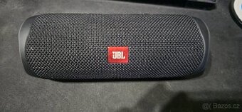 JBL Flip 5 – plně funkční