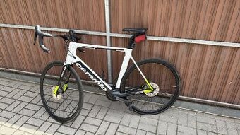 Silniční kolo cervélo