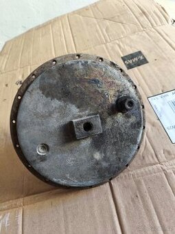 Jawa Pérák 250,350střed kola s brzdovým štítem