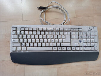 Klávesnice Genius (čtete popis)