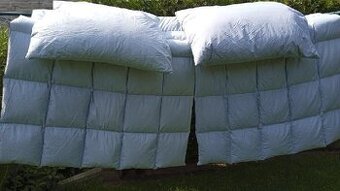 Prošívané péřové deky + polštáře