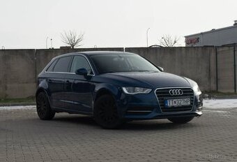 Audi A3 Sportback 1.6 TDI 110k , AJ ÚVER