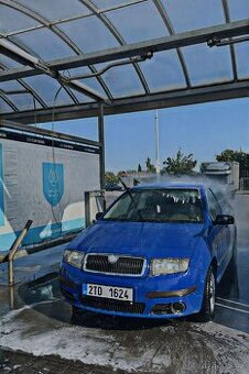 Škoda fabia 1.2 HTP  ( Nová STK)