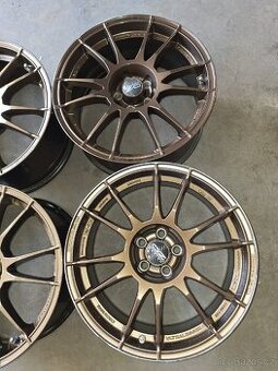 OZ ultraleggera 5x100 R17 ET35