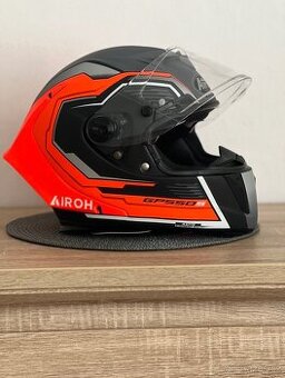 Přilba Airoh GP 550 S vel.