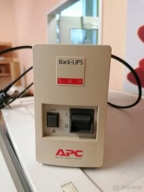 Záložní napájecí zdroj APC Back-UPS 500 - 300W