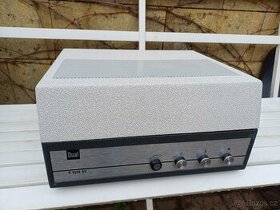 Starý gramofon DUAL P1010 SV