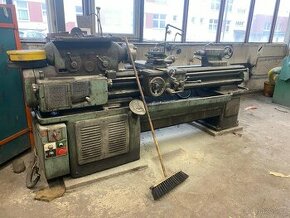 Soustruh SV18/1250