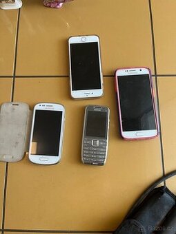 Staré mobily
